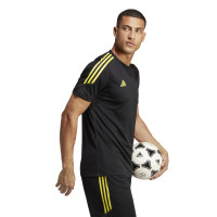 adidas Tiro 23 Club Trainingsshirt Zwart Geel