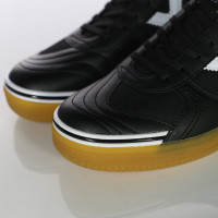 Munich G3 Indoor Football Boots - Black & White