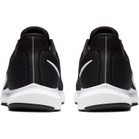 Nike Quest 2  Hardloopschoenen Zwart Wit