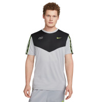 Nike Sportswear Repeat T-Shirt Grijs Zwart Geel