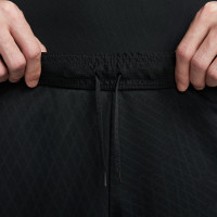 Nike Liverpool Strike Trainingsbroekje 2023-2024 Zwart Groen Wit