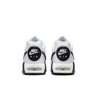 Nike Air Max Ivo Sneakers Wit Zwart