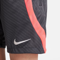 Nike Liverpool Strike Trainingsbroekje 2023-2024 Kids Donkergrijs Felroze Wit