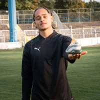 PUMA King Match Gras / Kunstgras Voetbalschoenen (MG) Wit Geel Donkerblauw Zwart