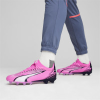 PUMA Ultra Match Gras / Kunstgras Voetbalschoenen (MG) Roze Wit Zwart