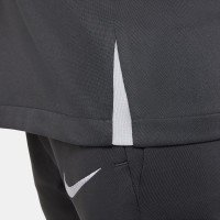 Nike Liverpool Strike Trainingsshirt 2023-2024 Kids Donkergrijs Grijs Rood