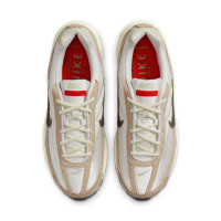 Nike Initiator Sneakers Wit Lichtbruin Beige