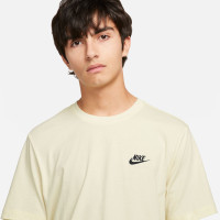 Nike Sportswear Club T-Shirt Light Yellow Black