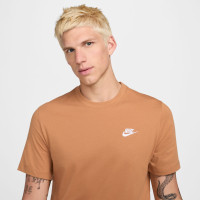 Nike Sportswear Club T-Shirt Lichtbruin Wit