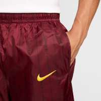 Nike Liverpool Trainingspak Woven Hooded 2024-2025 Bordeauxrood Geel