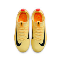 Nike Zoom Mercurial Vapor 16 Mbappé Academy Gras / Kunstgras Voetbalschoenen (MG) Kids Geel Roze Oranje