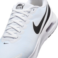 Nike Air Max Nuaxis Sneakers Wit Lichtblauw Zwart