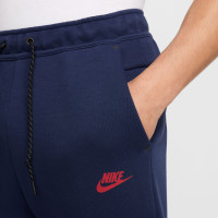 Nike Tech Fleece Sportswear Joggingbroek Donkerblauw Rood Zwart