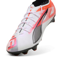 PUMA Ultra 5 Ultimate Carbon Grass Football Boots (FG) Women White Black Red