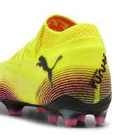 PUMA Future 8 Ultimate Gras Voetbalschoenen (FG) Geel Zwart Roze