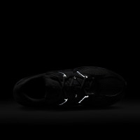 Nike V5 RNR Sneakers Wit