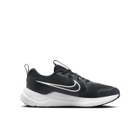 Nike Cosmic Runner Hardloopschoenen Kids Zwart Wit
