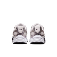 Nike V5 RNR Sneakers White Silver Black