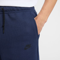Nike Sportswear Premium Essentials Tech Fleece Zomerset Donkerblauw Zwart