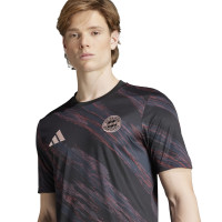 adidas Bayern München Pre-Match Trainingsshirt 2025-2026 Zwart Oranje Rood
