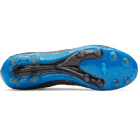 Under Armour Magnetico Elite 5 Grass Football Boots (FG) Black Blue