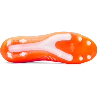 Under Armour Magnetico Elite 5 Gras Voetbalschoenen (FG) Oranje Wit