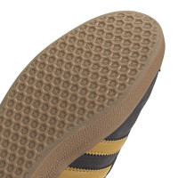 adidas Gazelle Manchester United Sneakers Zwart Geel Bruin