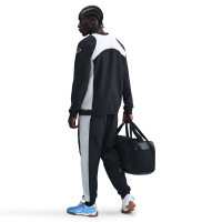 Nike Chelsea Total 90 Crew Woven Trainingspak 2025-2026 Zwart Wit