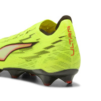 PUMA Ultra 6 Ultimate Carbon Gras Voetbalschoenen (FG) Neongeel Rood Zwart