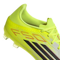 adidas F50 League Gras / Kunstgras Voetbalschoenen (MG) Neongeel Zwart Rood