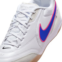 Nike Tiempo Streetgato Straatvoetbalschoenen Wit Blauw Felroze