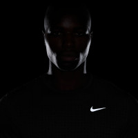 Nike Miler Breathe Trainingsshirt Zwart Zilver