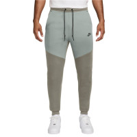 Nike Tech Fleece Sweat Pants Grey Green Light Grey Black