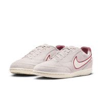 Nike Tiempo Streetgato Premium Straatvoetbalschoenen Grijs Wit Bordeauxrood