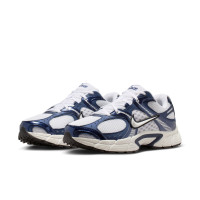 Nike V5 RNR Sneakers Wit Donkerblauw