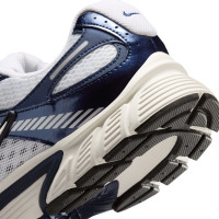 Nike V5 RNR Sneakers Wit Donkerblauw