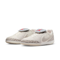 Nike Jordan Tiempo Streetgato SE Street Football Boots Beige Silver Bright Red