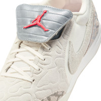 Nike Jordan Tiempo Streetgato SE Street Football Boots Beige Silver Bright Red