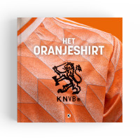 Book KNVB - Het Oranjeshirt
