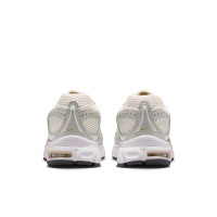 Nike Air Max Moto 2K Sneakers Beige Cream White Silver Grey