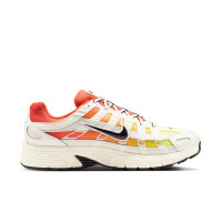 Nike P-6000 Sneakers Gebroken Wit Oranje Geel Zwart