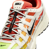 Nike P-6000 Sneakers Gebroken Wit Oranje Geel Zwart