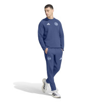 adidas Ajax Tiro Travel Crew Sweater 2026-2027 Donkerblauw Lichtblauw
