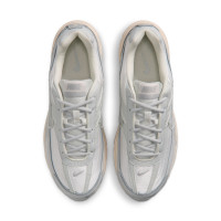Nike Initiator Sneakers Silver Grey Light Grey Off-White