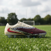 Nike Phantom 6 Low Elite Gras Voetbalschoenen (FG) Gebroken Wit Bordeauxrood Rood