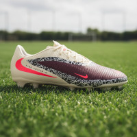 Nike Phantom 6 Low Academy Gras / Kunstgras Voetbalschoenen (MG) Gebroken Wit Bordeauxrood Rood