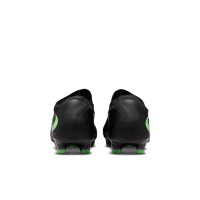 Nike Phantom 6 Low Pro Gras (FG) Football Boots (FG) Black Bright Green