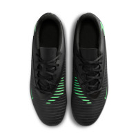Nike Phantom 6 Low Club Grass/Artificial Grass Football Boots (MG) Black Bright Green