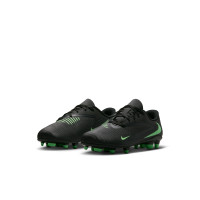 Nike Phantom 6 Low Club Grass/Artificial Grass Football Boots (MG) Toddlers Black Bright Green