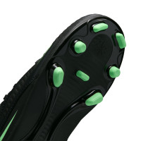 Nike Phantom 6 Low Club Grass/Artificial Grass Football Boots (MG) Toddlers Black Bright Green